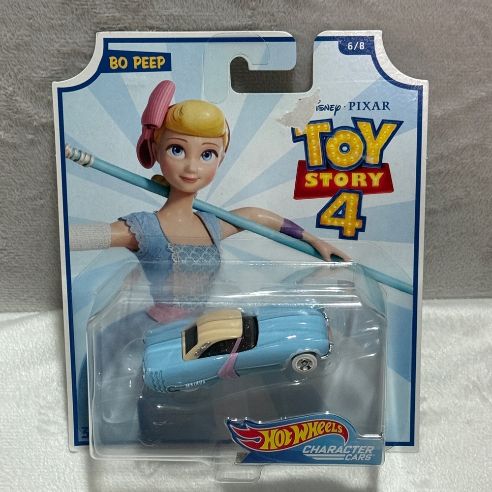 Hot Wheels Toy Story 4 Character Car - Bo Peep